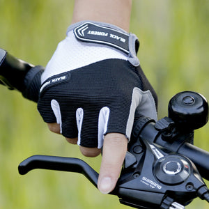 Enhance Your Cycling Experience with Our Half Finger Cycling Gloves